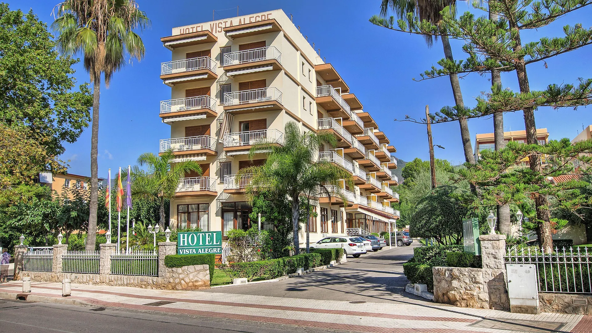 Dónde alojarse en Benicasim: 2 Resorts cerca del Teatro Municipal