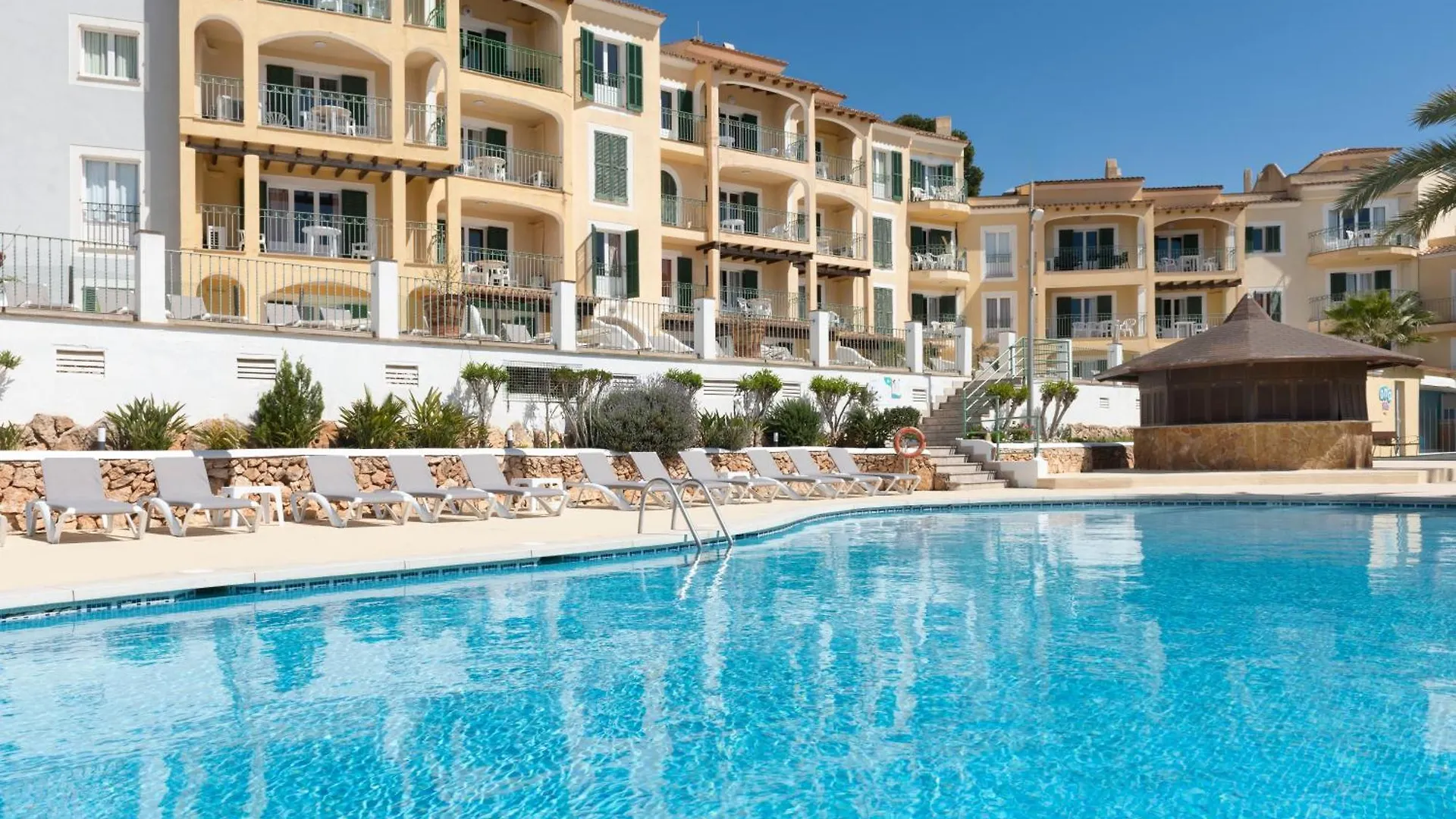 15 Hoteles de Playa en Islas Baleares para No Equivocarse
