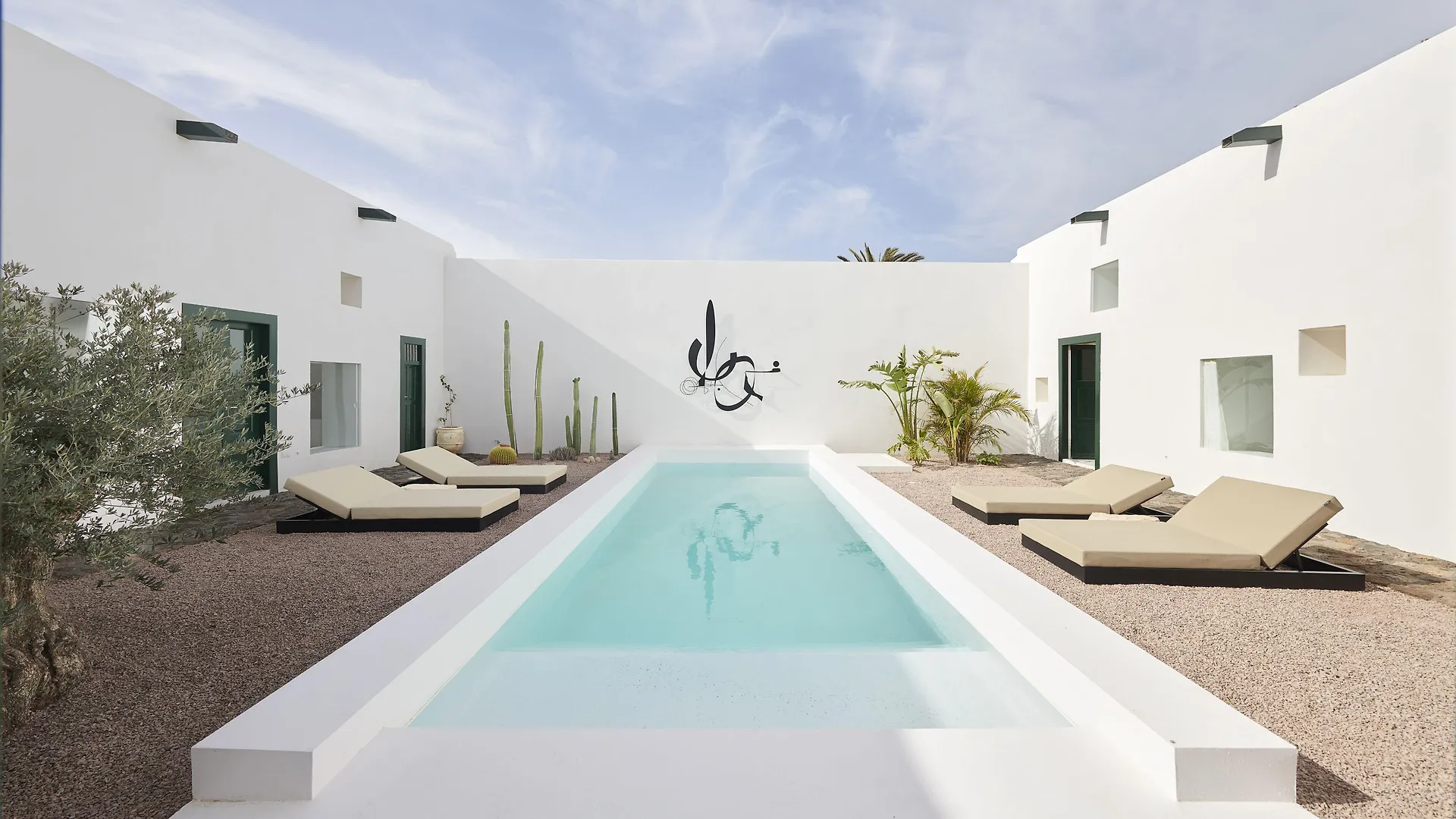 10 Hoteles de Lujo en Islas Canarias que Vale la Pena Reservar