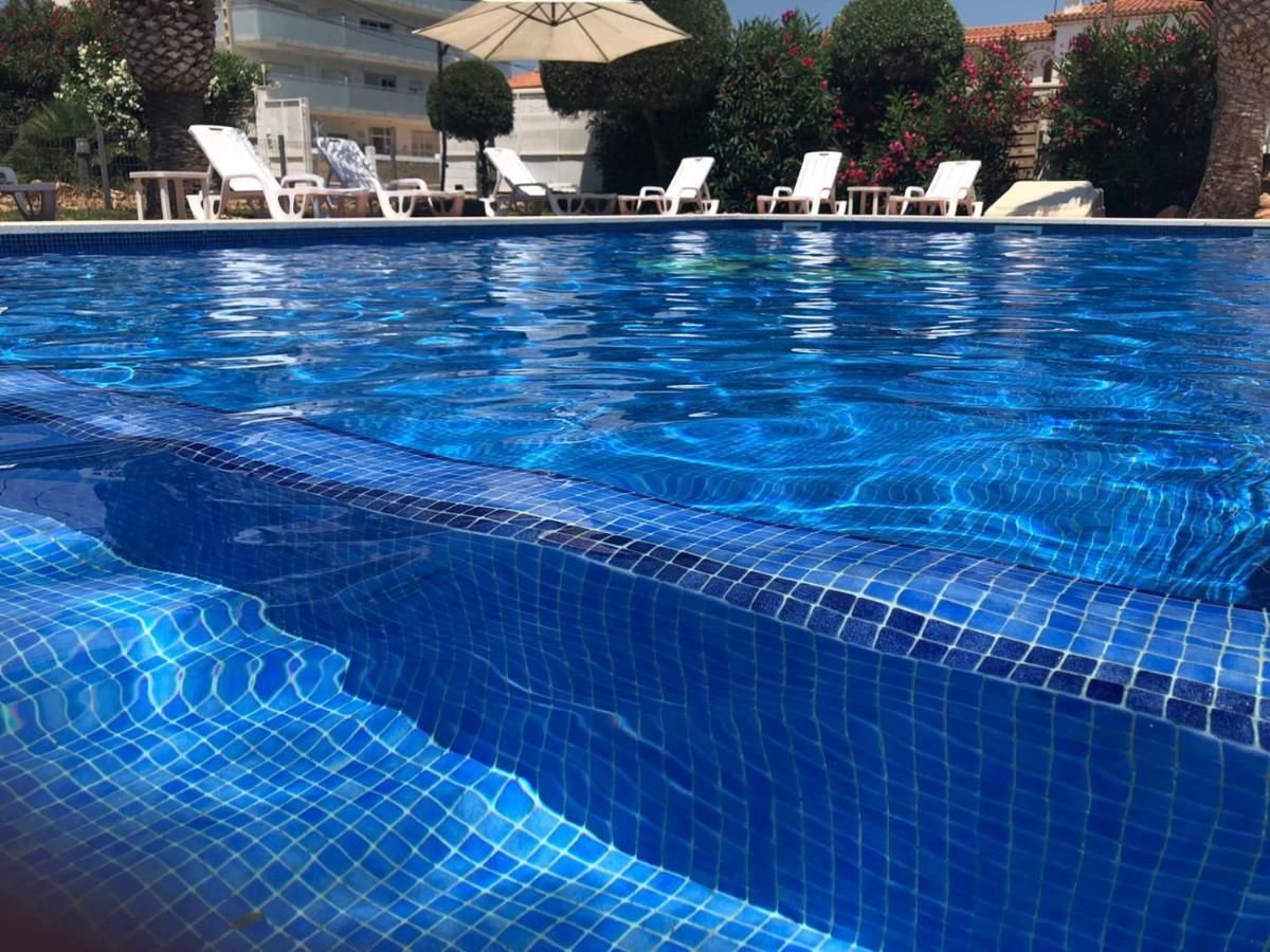 4 Hoteles de Playa Cerca de la Parroquia San Andrés en Vandellòs