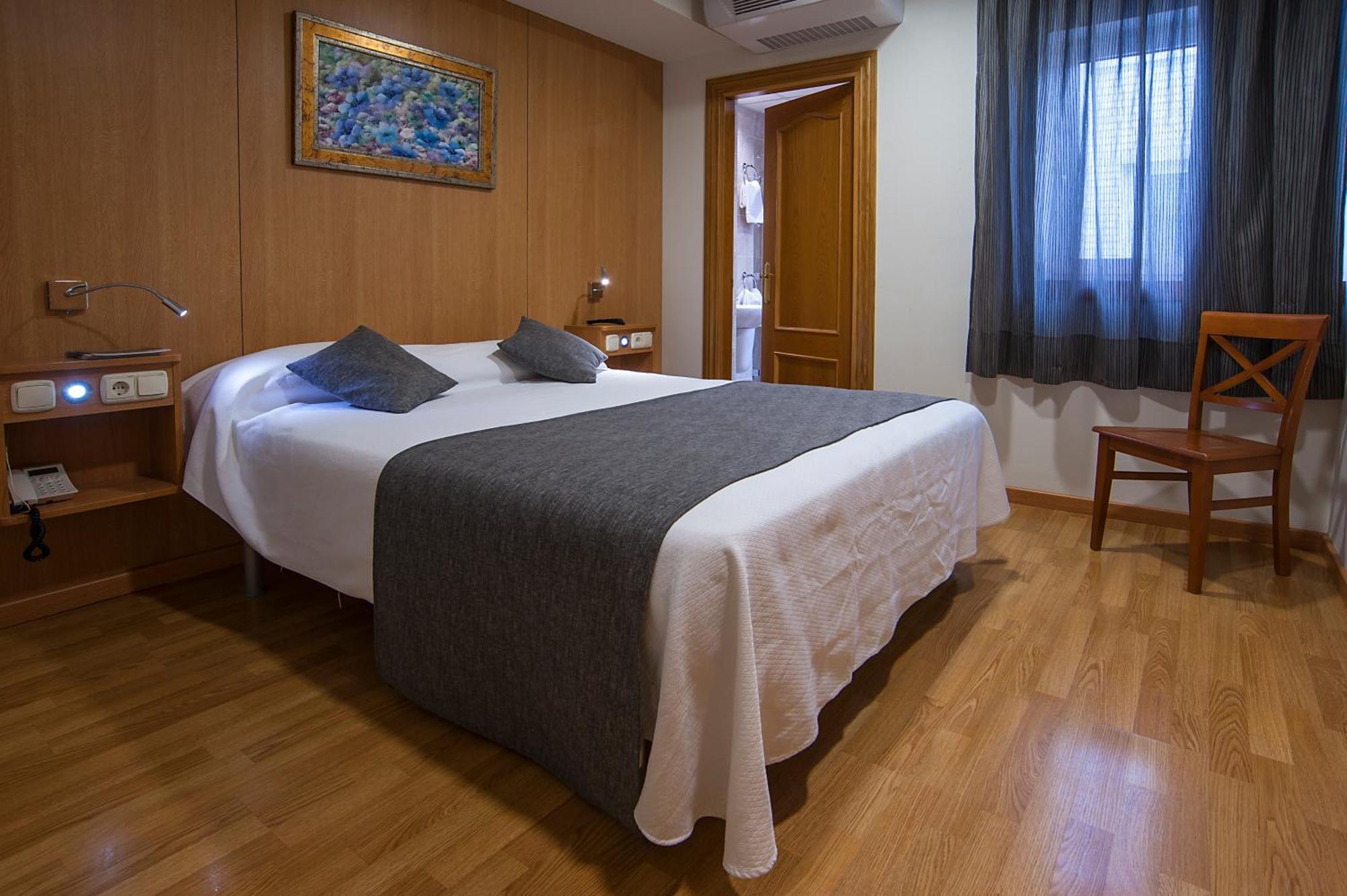 Donde Hospedarse en el Camino de Santiago: 12 Hoteles con Acceso a Aeropuerto