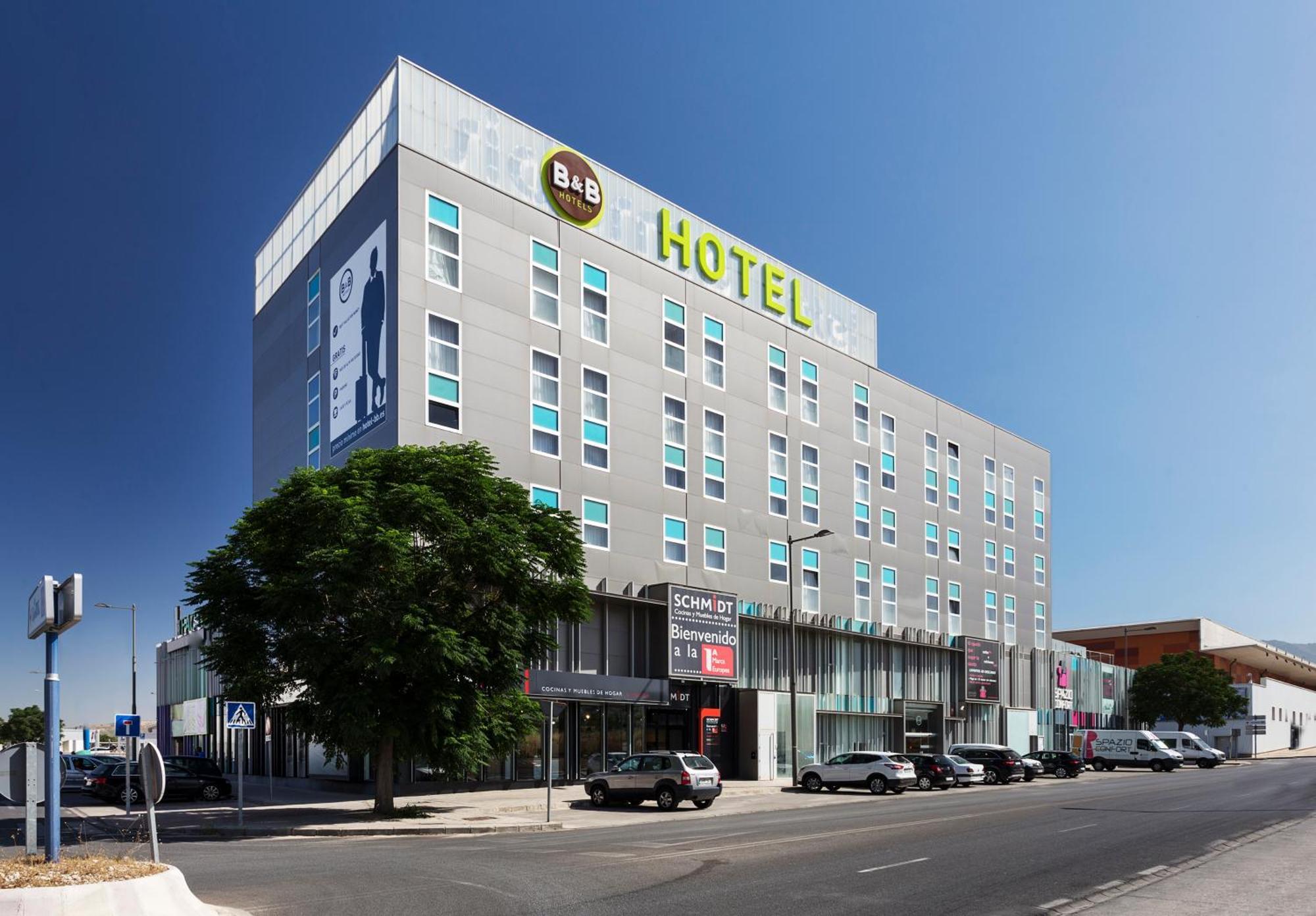 15 Hoteles Baratos en Granada que No Sacrifican lo Esencial